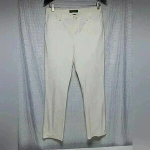 Lauren Ralph Lauren Off white, straight  leg pants. Ladies size 6P